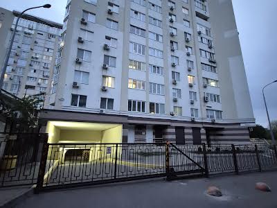 квартира по адресу Александровская ул., 1