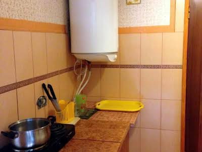 квартира за адресою Ялинкова вул., 23