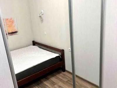 квартира за адресою Академіка Глушкова просп., 9-В