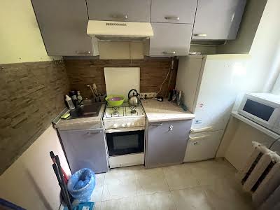 квартира за адресою Бакинська вул., 37б