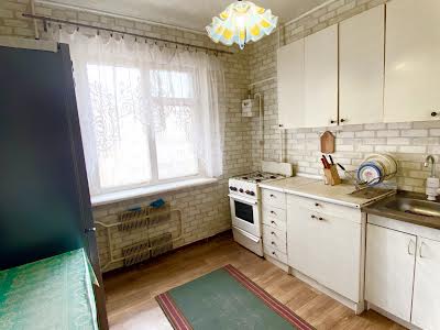 квартира по адресу Янтарная ул., 75