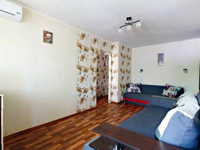 квартира за адресою Одеса, Миколаївська дорога, 301