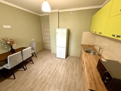 квартира за адресою Олени Пчілки вул., 8