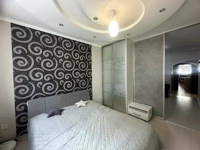 квартира за адресою Боголюбова вул., 4