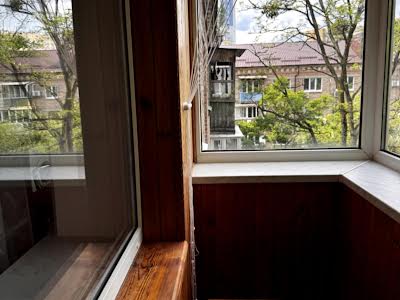 квартира за адресою Олени Теліги вул., 41-А
