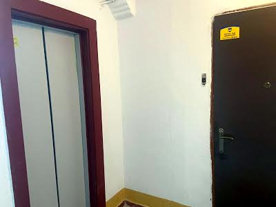 квартира за адресою Героїв просп., 12
