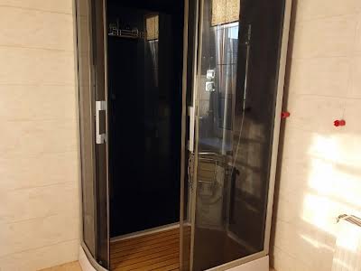 будинок за адресою Комарова, 222
