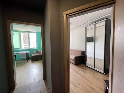 квартира за адресою Авраама Лінкольна вул., 6б