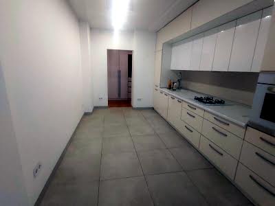 квартира по адресу Зеленая ул., 281а