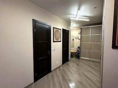 квартира за адресою Драгоманова вул., 2