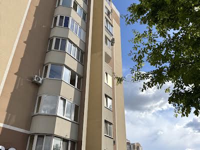 квартира по адресу Леси Украинки бульв., 2