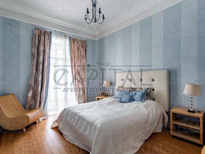 квартира за адресою Шовковична вул., 18-А
