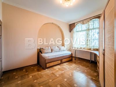квартира за адресою Старонаводницька вул., 6-Б