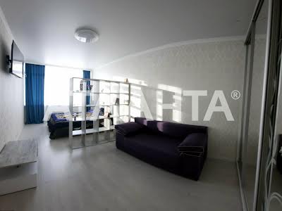квартира за адресою Перлинна вул., 1б