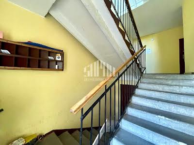 квартира за адресою Польова вул., 20Б