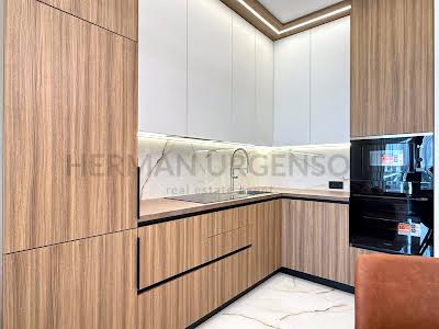 квартира за адресою Легоцького, 80