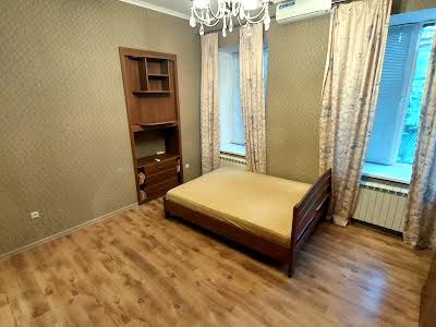 квартира за адресою Маріупольська, 48