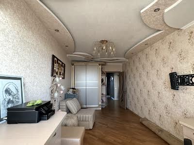 квартира за адресою Наумова, 66