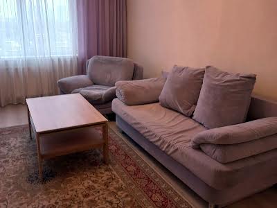 квартира по адресу Александра Довженко ул., 16а