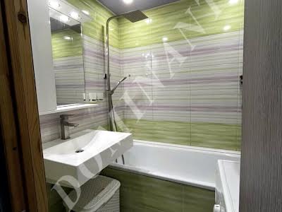 квартира по адресу Звенигородская ул., 5