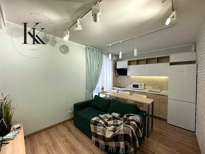 квартира за адресою Салютна вул., 2
