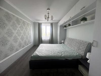 квартира за адресою Слов'янська набережна вул., 1