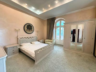 квартира за адресою Костельна вул., 8