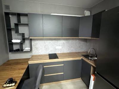 квартира по адресу Героев Небесной Сотни просп., 16