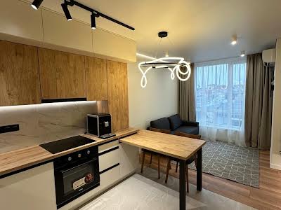 квартира за адресою Південний бульв., 32б