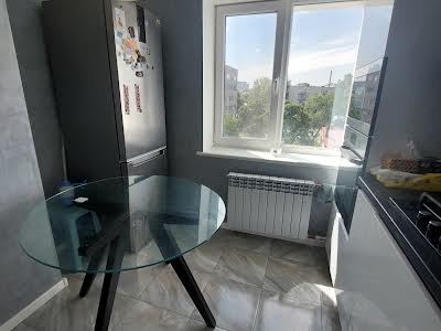 квартира за адресою Миколаїв, Артилерійська вул., 10