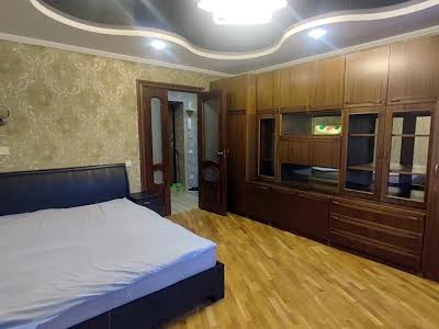 квартира за адресою Григоренка Петра просп., 38