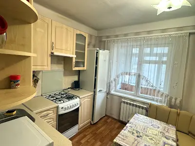 квартира за адресою Микільсько-Слобідська вул., 4б