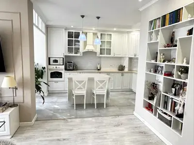 квартира по адресу Ревуцкого ул., 7-В
