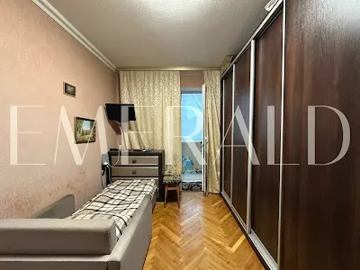 квартира за адресою Червоної Калини просп. (Володимира Маяковського), 8