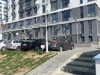 квартира за адресою Центральна вул., 21б