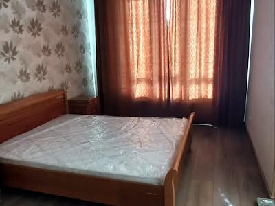 квартира за адресою Каховська вул., 62а