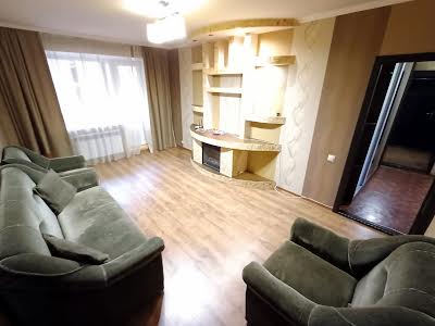 квартира за адресою Грушевського вул., 17Б