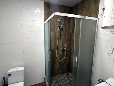 квартира за адресою В'ячеслава Чорновола вул., 6а