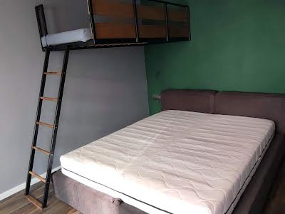 квартира за адресою Бориса Гмирі вул., 16а