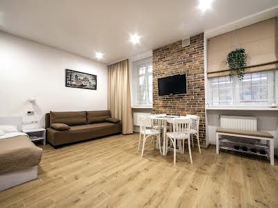 квартира за адресою Шота Руставелі вул., 60