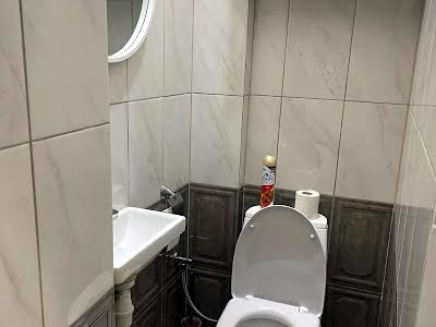 квартира за адресою Михайла Туган-Барановського вул., 32