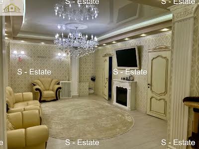 квартира за адресою Переяславська вул., 23 к1