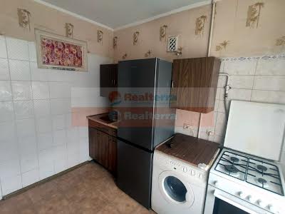 квартира по адресу Стратегическое шоссе (Науки), 17