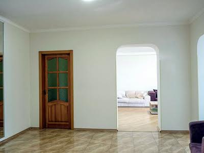 квартира за адресою Старонаводницька вул., 4-В