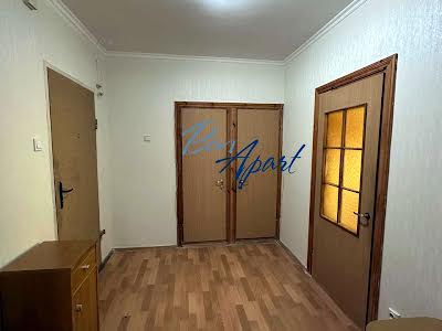 квартира за адресою Драгоманова вул., 1-Б