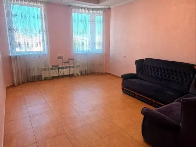 квартира за адресою Євгена Чикаленка вул., 43а