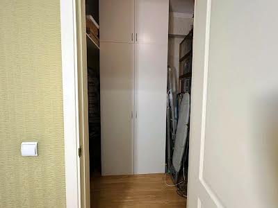 квартира по адресу Голосеевский просп. (40-летия Октября), 27
