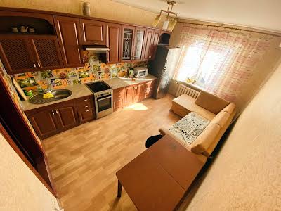 квартира за адресою Урлівська вул., 17