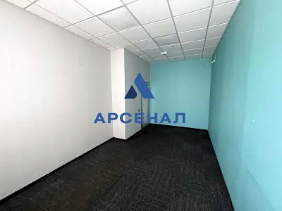 комерційна за адресою пр-т Соборний, 135