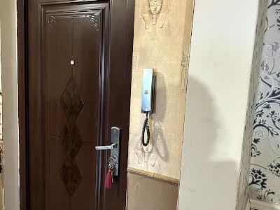 квартира за адресою Степана Бандери вул., 8